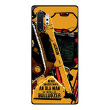 PERSONALIZED NEVER UNDERESTIMATE AN OLD MAN WITH A BULLDOZER PHONECASE QTDT2903