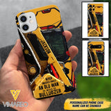 PERSONALIZED NEVER UNDERESTIMATE AN OLD MAN WITH A BULLDOZER PHONECASE QTDT2903