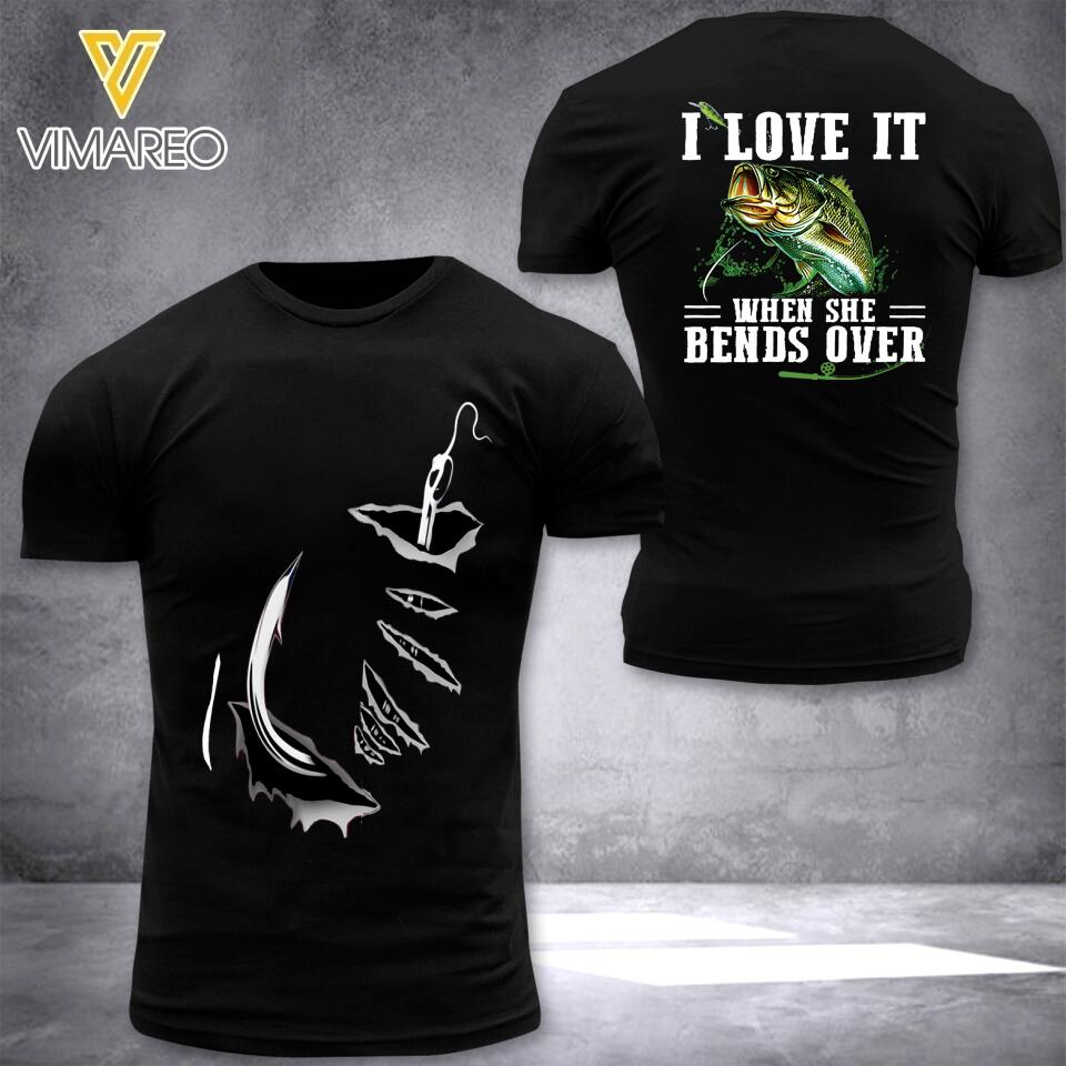 PERSONALIZED I LOVE IT WHEN SHE BENDS OVER FISHING TSHIRT OR SWEATSHIRT PRINTED QTTN1304