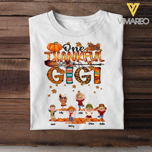 Personalized Fall Season One Thankful Mama Kid Names T-shirt Printed HTHVQ23450